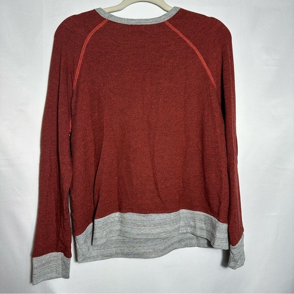 NWOT Sundry Thick Knit Red and Gray Pajama Top/ Sweatshirt Size 3/ Large - Picture 2 of 5